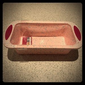 NWT Trudeau Pink Confetti Silicone Loaf Pan